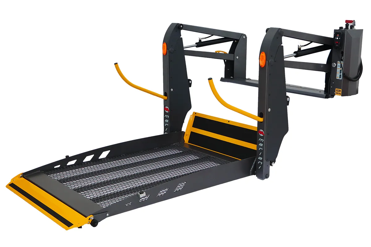 Double arm lifts with full platform