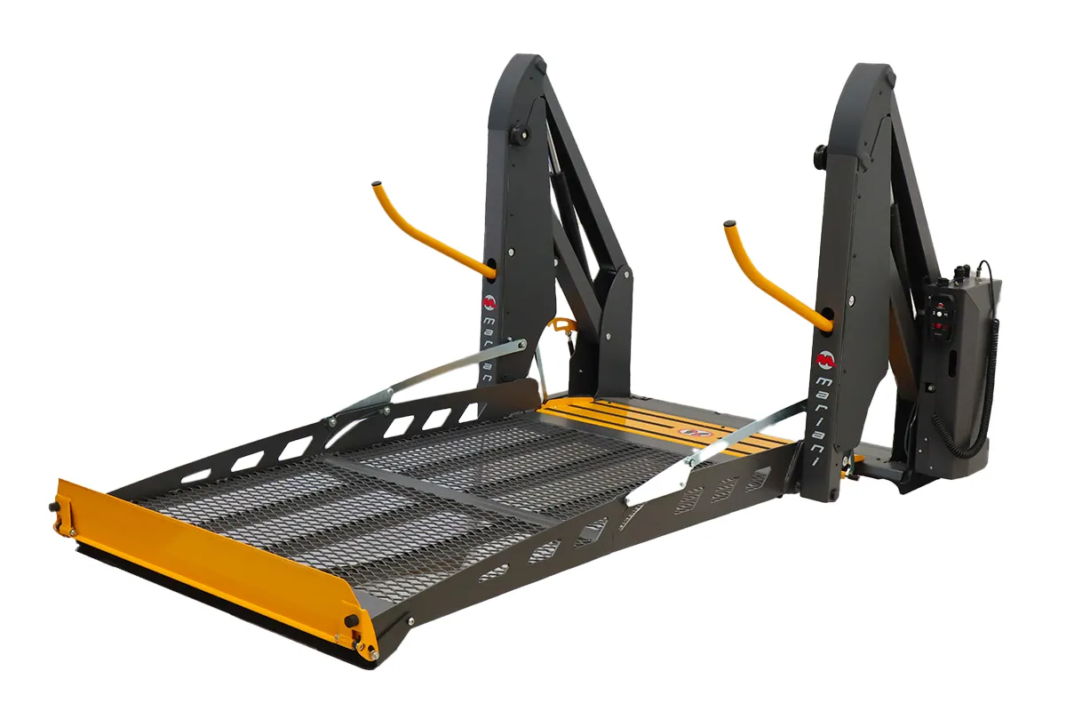 Twin arm wheelchair lift BBO